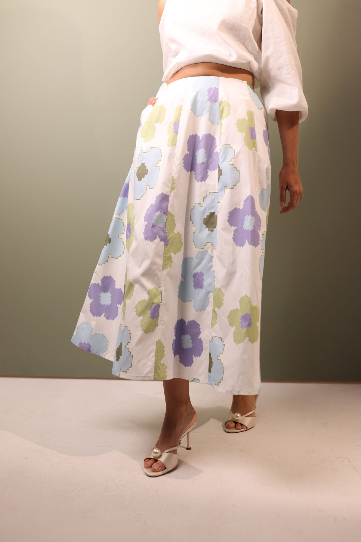 SOPHIA SKIRT IN FLOWERS