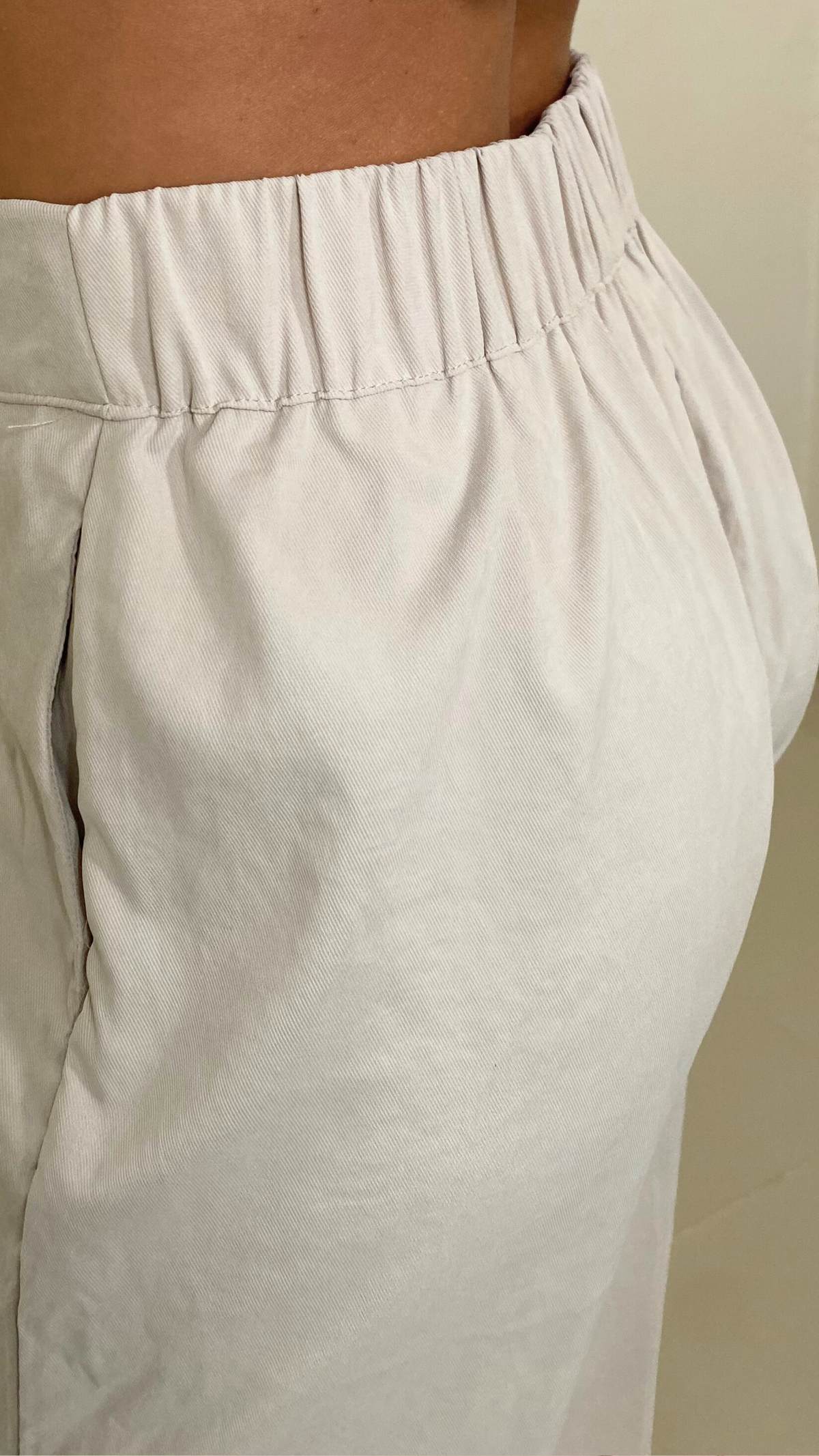ANTONIA PANT
